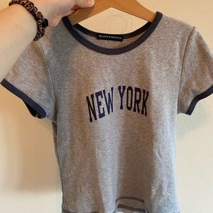 Brandy Melville graphic New York t shirt